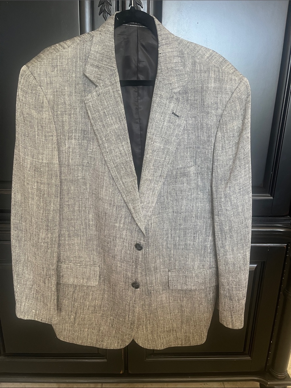 Size 42R man’s sport jacket